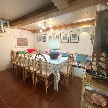 Villa Farfalle Con Strepitosa Scogliera Privata