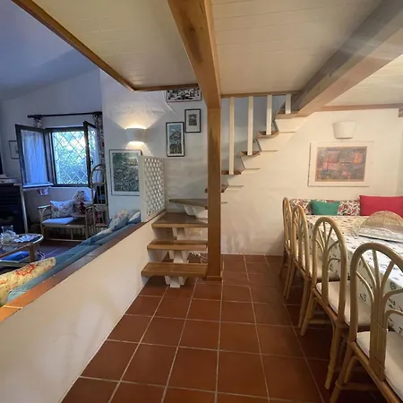 Villa Farfalle Con Strepitosa Scogliera Privata
